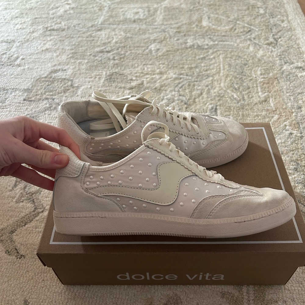 Dolce Vita Notice Pearl Off White Sneakers